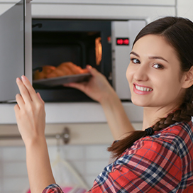 Never reheat these 5 foods in the Microwave!